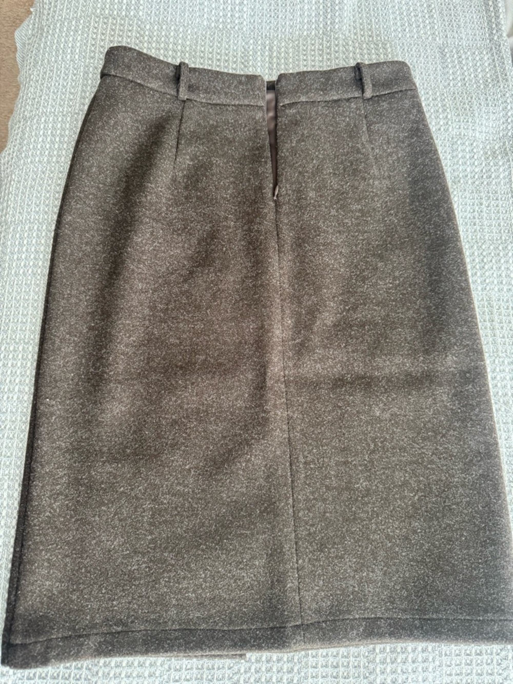 Commense Dark Brown Pencil Skirt with Front Flap Pockets and Belt - Picture 3 of 5